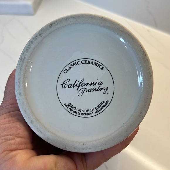 Wine Chiller Classic Ceramics 2003 Utensil Holder w/painted Wine bottle & glass - Picture 6 of 9